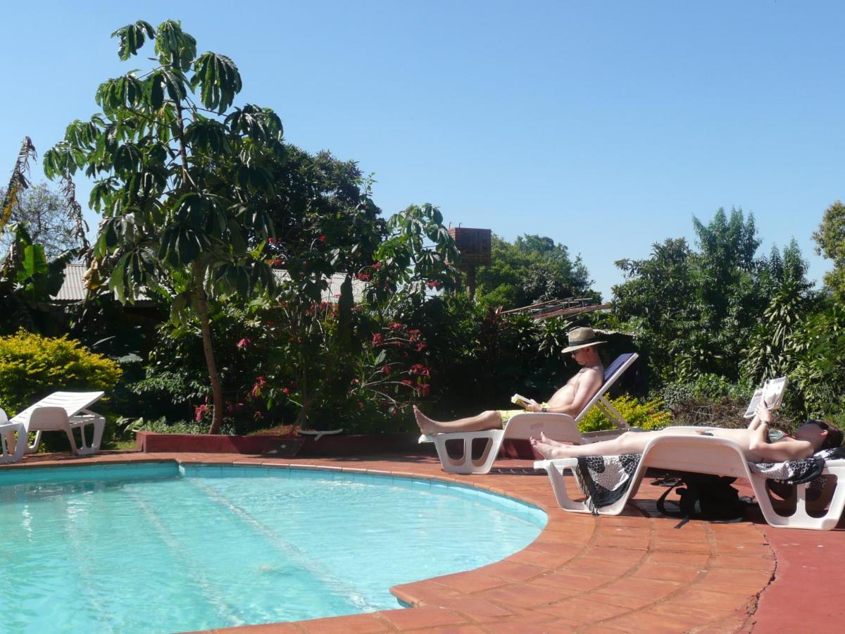 Auberge de jeunesse Residencial Uno à Puerto Iguazú Extérieur photo