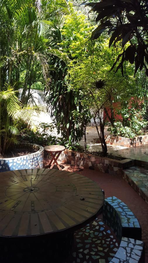 Auberge de jeunesse Residencial Uno à Puerto Iguazú Extérieur photo